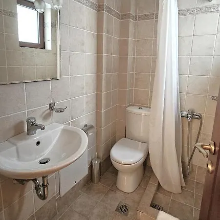 Lithos Hotel