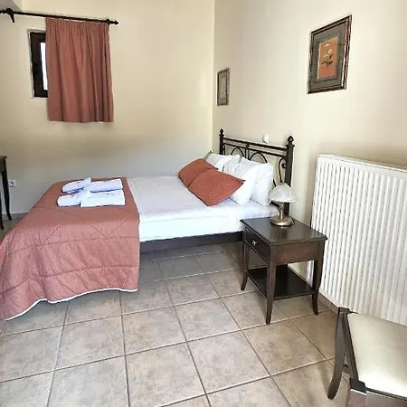 Hotel Lithos Kalavryta