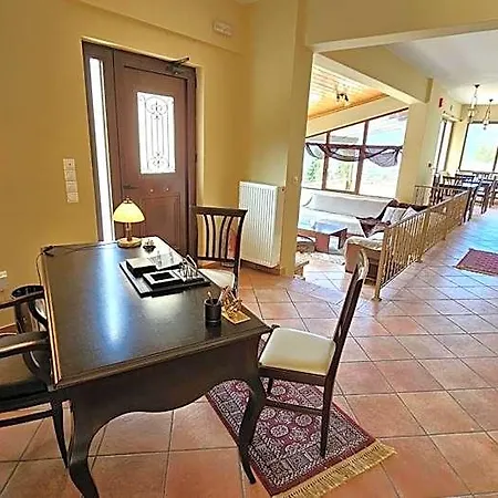 Lithos Hotel Kalavryta