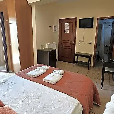 Lithos Hotel 3*