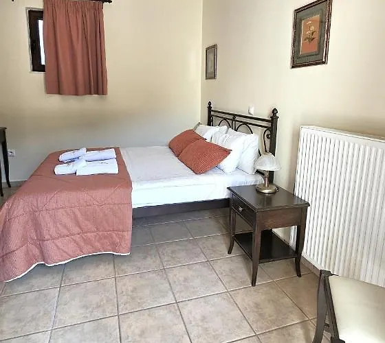 Hotel Lithos Kalavryta