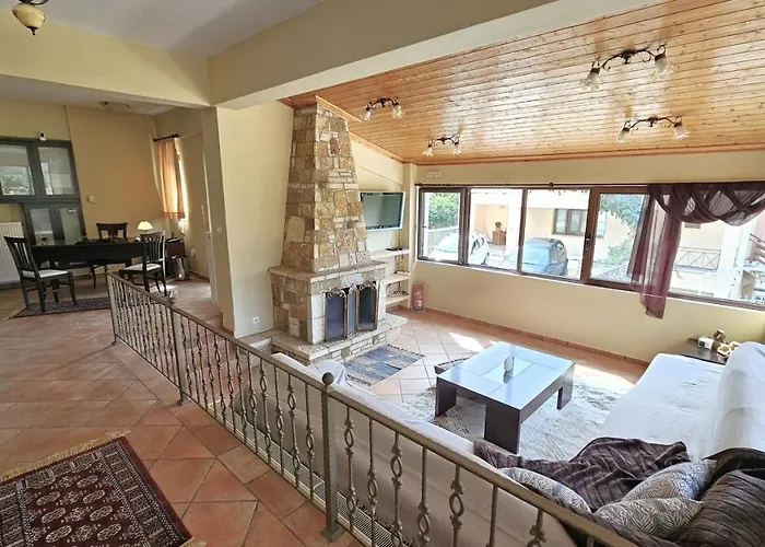 Lithos Hotel Kalavryta